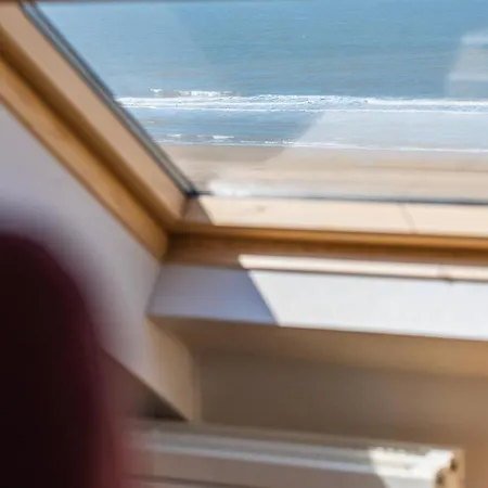 Golden I A4 Apartament *